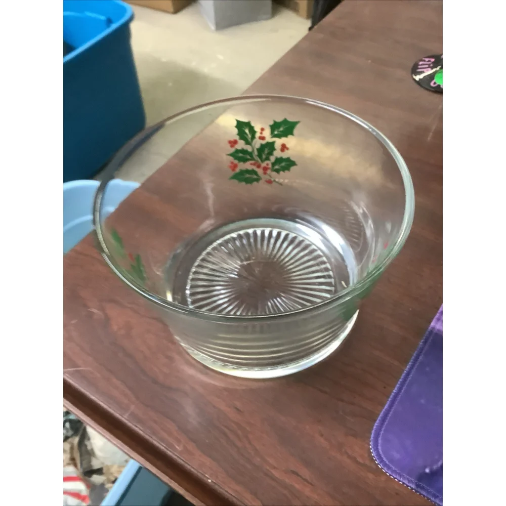 Vintage Indiana Glass Ice Bucket Christmas Holly Berries Serving Bowl 7”